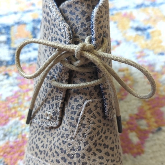 Toms Desert Chic Cheetah Printed Suede Lace Up Wedge Ankle Booties Tan Black 10 - Picture 9 of 16
